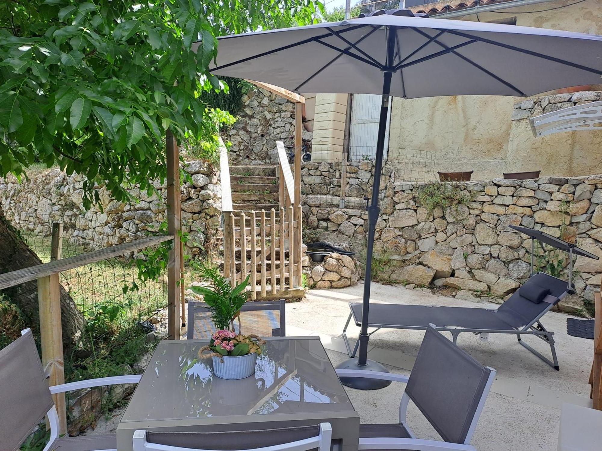 Domaine Luna Estella Tourrette-Levens Exterior photo